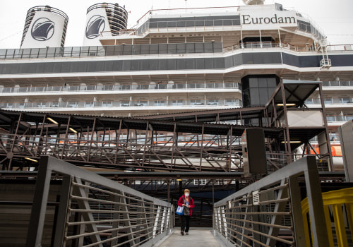 When is the Worst Time to Go on a Cruise?